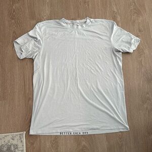 Lulu lemon T shirt size XL